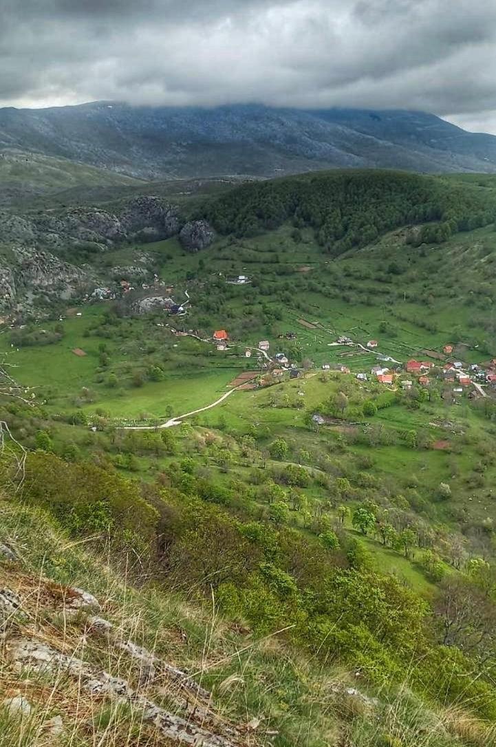 Konak Umoljani Exterior photo